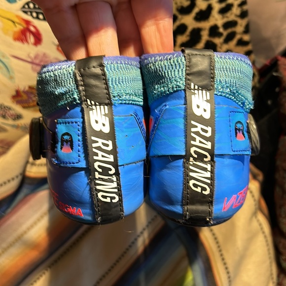 Track Spikes New Balance Vazee Sigma V3 Men’s Size 8-8.5 or Women’s 9.5-10 - Picture 5 of 8